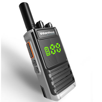 OEM/ODM Hot Long Range Two Way Radio 400-470MHz Handheld UHF Gecodeerde Walkie Talkie