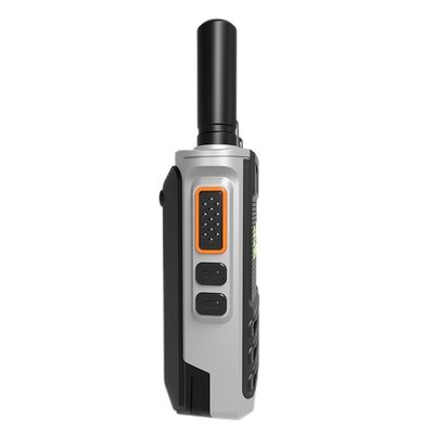 OEM/ODM Hot Long Range Two Way Radio 400-470MHz Handheld UHF Gecodeerde Walkie Talkie