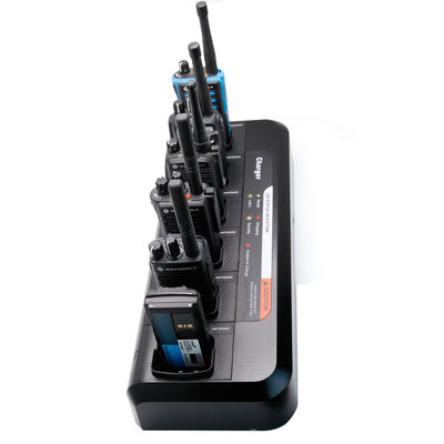 Walkie Talkie Multichannel Charger voor MTP3100 Aanpasbare en duurzame 12V-1A-uitgang