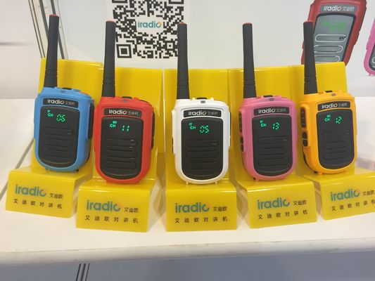 CE FCC Rohs Gecertificeerde Iradio DP-168VHF UHF Digitale Kleine Grootte Handheld Kids DMR Walkie-Talkie