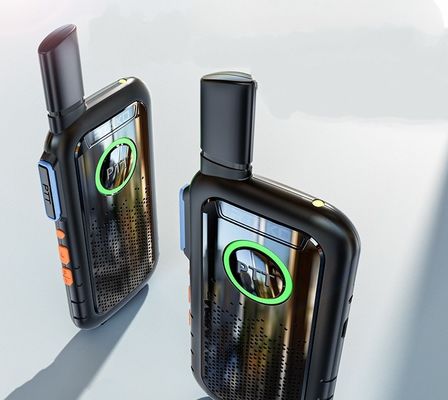 Commerciële zwarte Mini Thin Outdoor Walkie Talkie Draagbare lichtgewicht 1,7*13,5*5,4cm