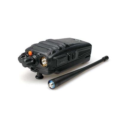 Uitgangsvermogen 2W 16 opslagkanaal VHF UHF walkie-talkie voor communicatie in restaurants
