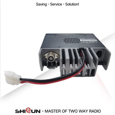 Universele 50 km langeafstandscommunicatie Autoraadstation Yaesu IC-2300H 65W/55W Dual Band