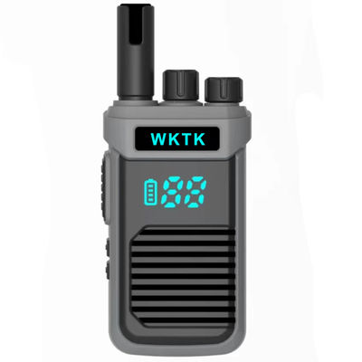 2W Uitgangsvermogen UHF Handheld Walkie Talkie G86 400-470MHz met IPX-1 waterbestendigheid