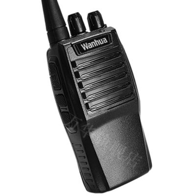 2W uitgangsvermogen Walkie Talkie Draagbare radiocommunicator voor wandelen en kamperen