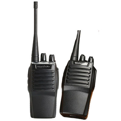 2W uitgangsvermogen Walkie Talkie Draagbare radiocommunicator voor wandelen en kamperen