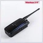 Zwarte walkie-talkie-radio voor langeafstandsfuncties