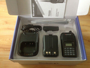 De krachtigste T550 VHF/UHF walkie-talkie met 4W uitgangsvermogen en 16 opslagkanalen