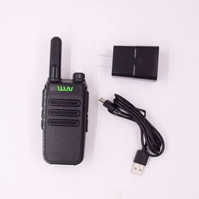 1-5KM Communicatie UHF 400-470MHz VHF Radio DC3.7V Mini Walkie Talkie 2W/0.5W KD-C30