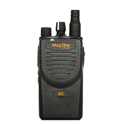Handheld 5W Two-Way Radio 50km Bereik 1200mAh Batterij UHF/VHF 450-470MHz/136-150MHz