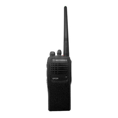 136-174/403-470MHZ Frequentiebereik GP338 VHF/UHF Walkie Talkie voor 3-10KM Talk Range
