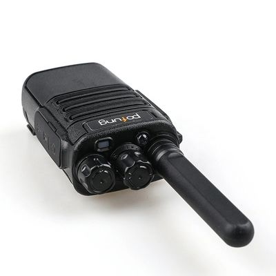 Walkie Talkie Producten van Baofeng F8 V8 PC Programmable Vox Auto Battery Bespaar 103*55*31mm