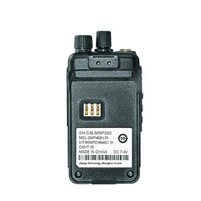 136-174/400-520MHz Frequentiebereik Waterdichte walkie-talkies voor buitenavonturen
