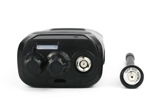 DMR digitale radio voor campingreizen Frequentiebereik 136-174MHz/400-470MHz 127*55*35mm
