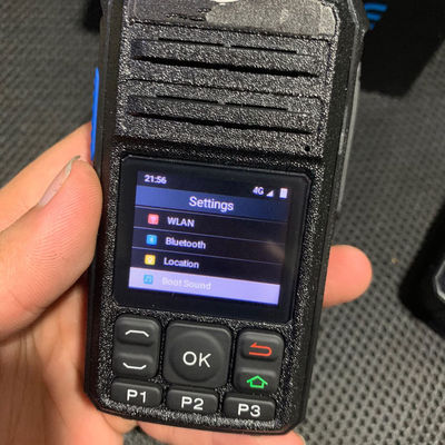 Handheld 4G Walkie Talkie met GPS WCDMA SIM-kaart WiFi Bluetooth en Zello Wireless