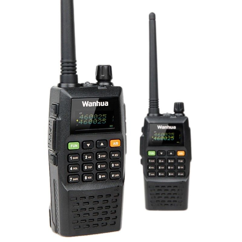 Langdistance-netwerk tweerichtingsradio met 6W RF-vermogen en 2500mAh batterijcapaciteit