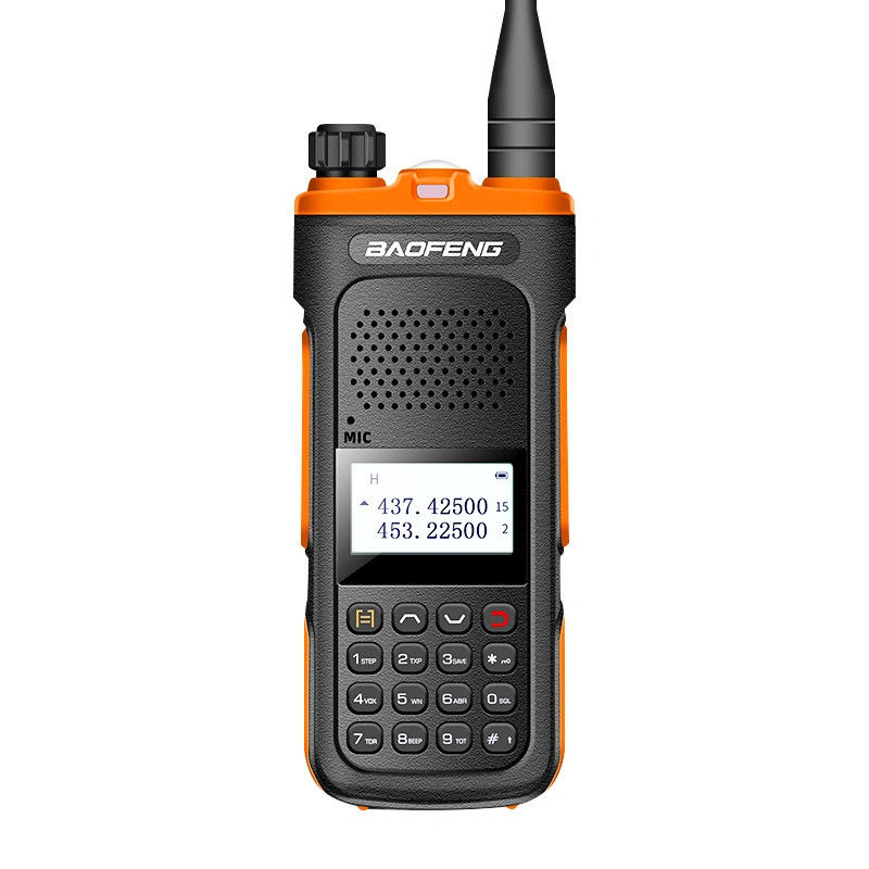 Dual Band Walkie Talkie Digital XIR P3688 DP1400 CP200D DEP450 met en Zwarte kleur